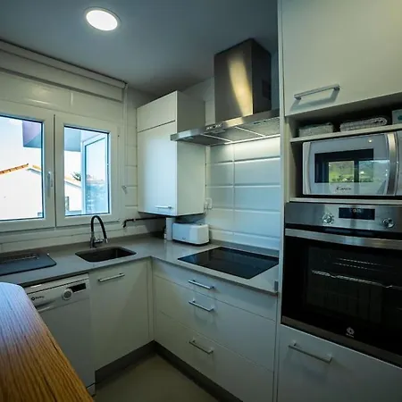 Lejlighed Precioso Atico Con Vistas Al Mar 20 Metros De Playa De Usil Miengo